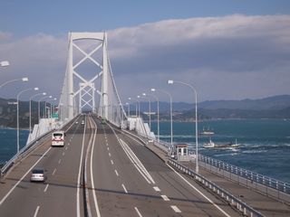 勴